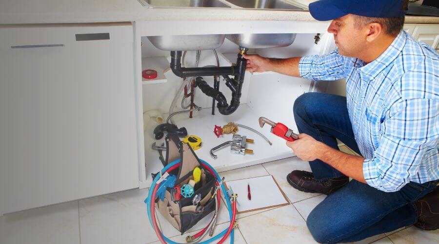 Expert burst pipe repair services in Assawoman, VA